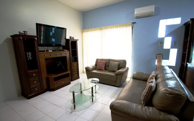 JusInn Homey Guesthouse