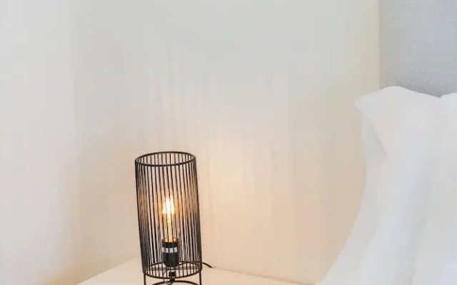 The Pine Flat with Pool at Furadouro