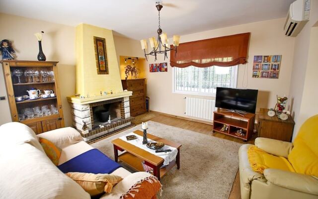 Arenales Great Home