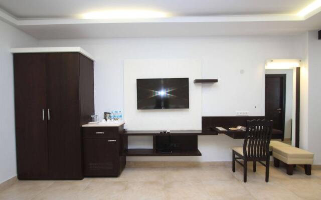 Fab Ni Ambaari Suites
