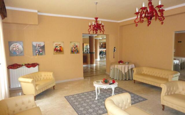 Hotel Arimannia