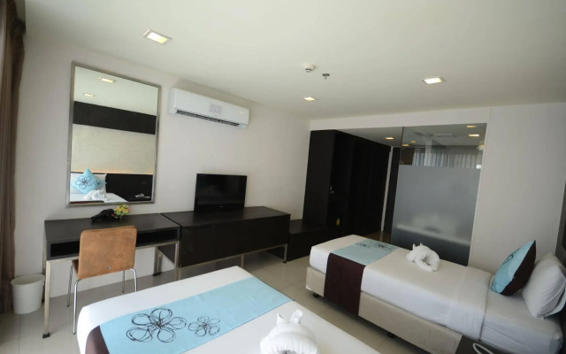 The Heritage Srinakarin Hotel (SHA Extra Plus)