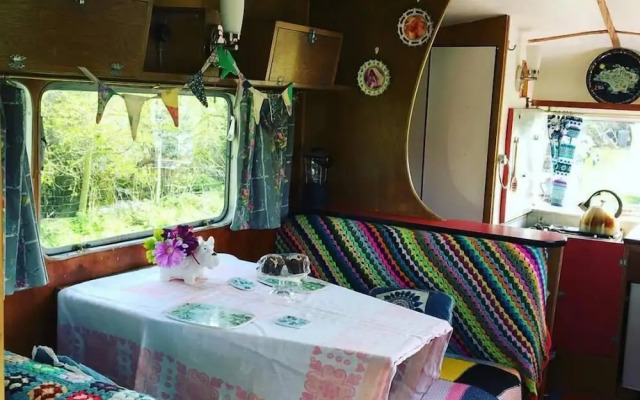 Vintage Vacations - Glamping