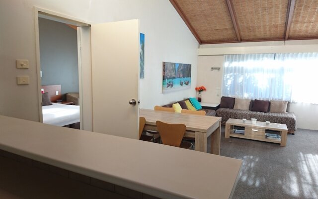 Nautical Owl - 2 Bedroom Apartment