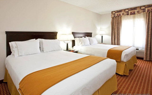 Holiday Inn Express Clanton by IHG