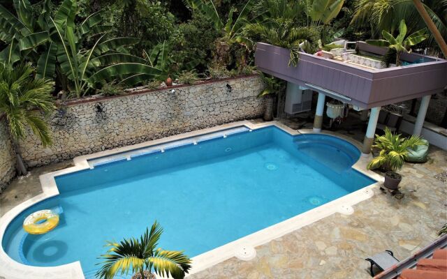 Casa Estrella Mirabal