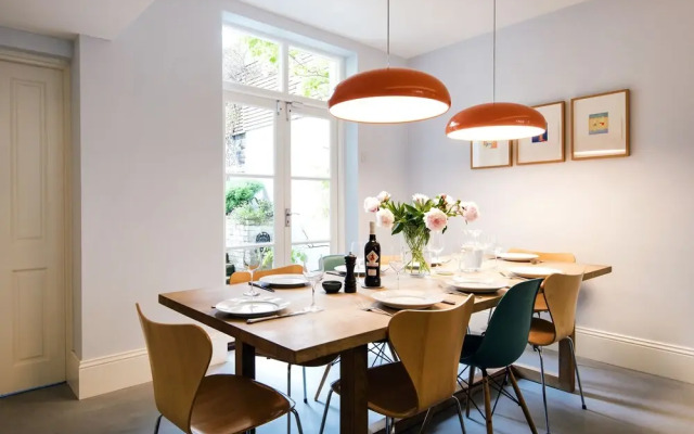 Flawless Family Home Close To Islington
