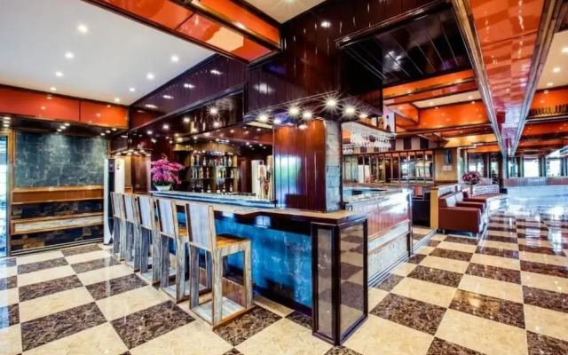 Grand Parazo Hotel Suvarnbhumi Airport
