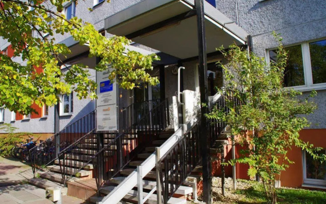 Hostel Pro-social