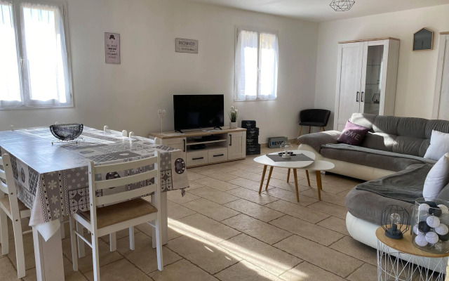 Luxurious Villa in Saint-Laurent-de-Carnols