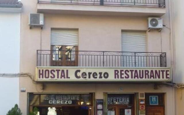 Hostal Cerezo