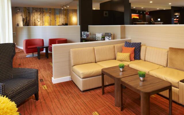 Courtyard by Marriott Minneapolis-St. Paul Airport