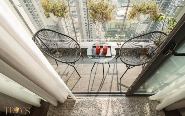 Troy House - Masteri West Heights Ha Noi