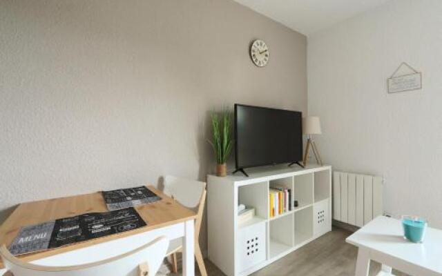Very nice studio Tours
