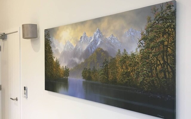 Lake View Townhouse Queenstown Hill