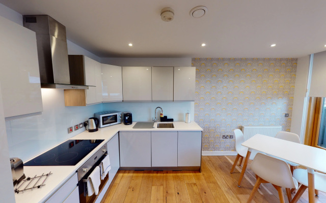Quay Apartments Manchester