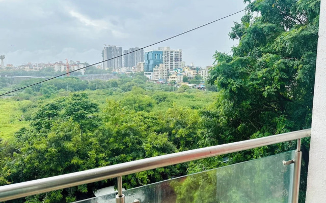 StayBird - Azure Suites Business Hotel