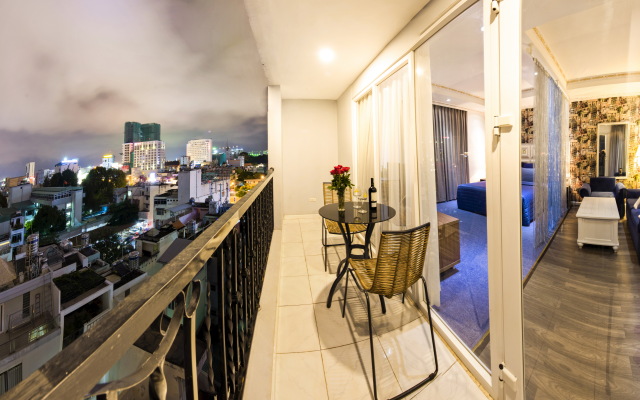 Golden Crown Hotel Saigon