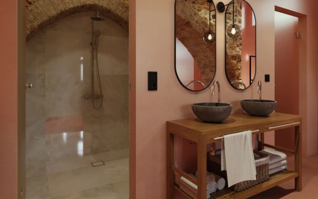 Alcanea Suite