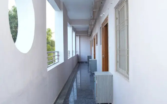 Hiraa inn Studio Apartments