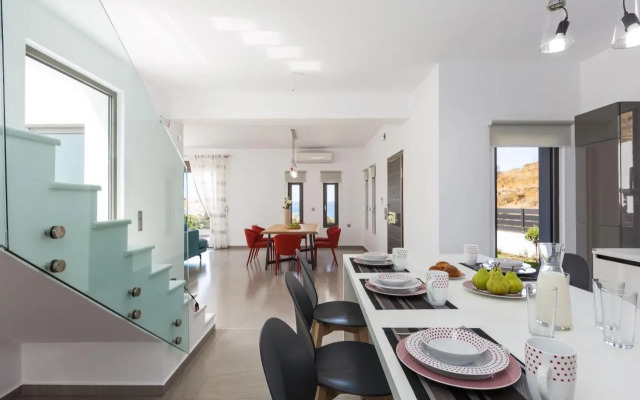 Eolia Villa, beach relaxation, By ThinkVilla