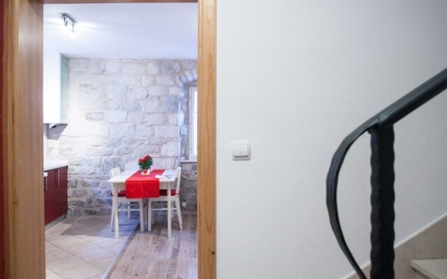 Apartment and Room Ursa