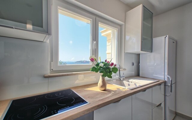 Awesome Home in Blato With Wifi and 6 Bedrooms