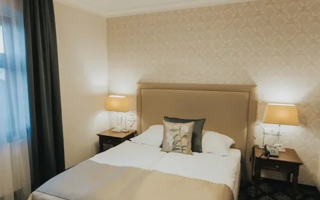 HG Hotel Restauracja