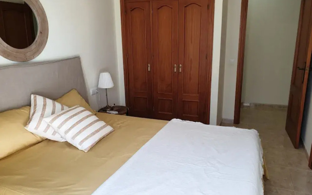 Delightful Spacious 2 bed Apartment in Nerja