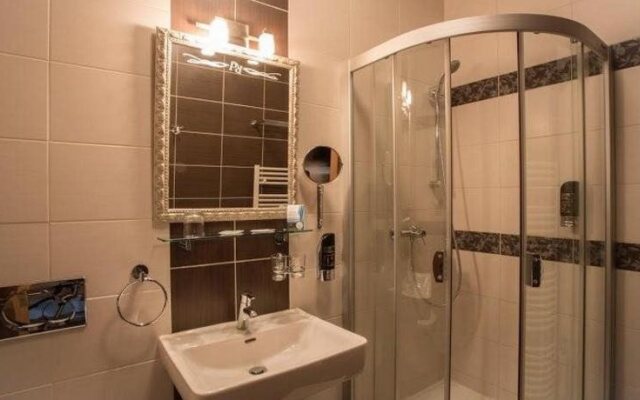 Rokoko Boutique Hotel