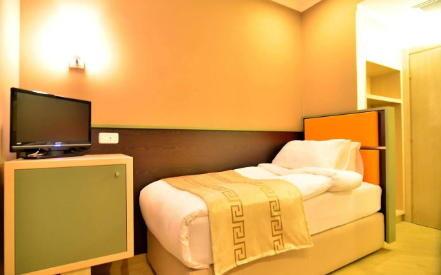 Capital Tirana Hotel