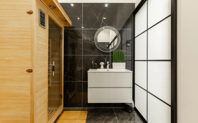 SUPER CENTRAL 2BR-2BT with Balcony&View&Sauna&Jacuzzi