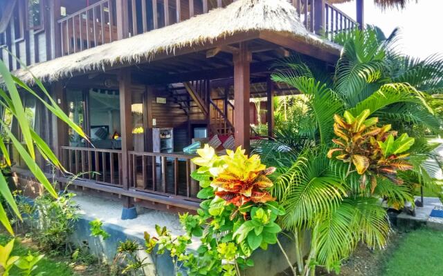 Naturale Huts & Villa's