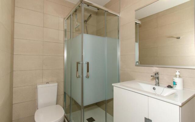 Apartamento Victoria Playa III con una gran terraza