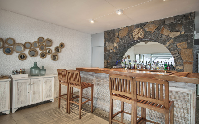 Astroea Beach Hotel
