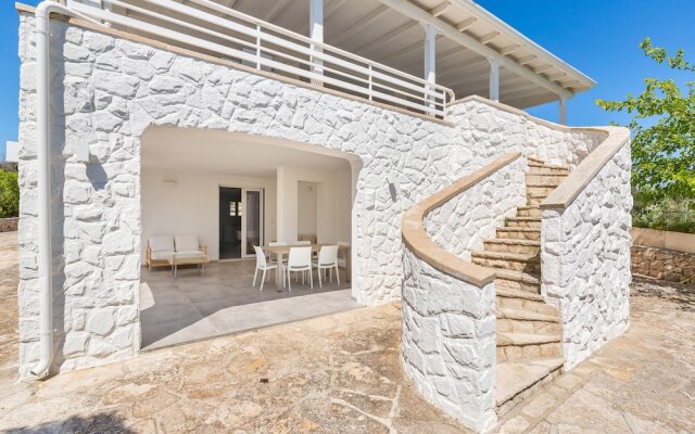 3366 Villa Amoenitas by Perle di Puglia