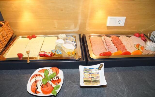 Seehotel und Appartements Schnöller