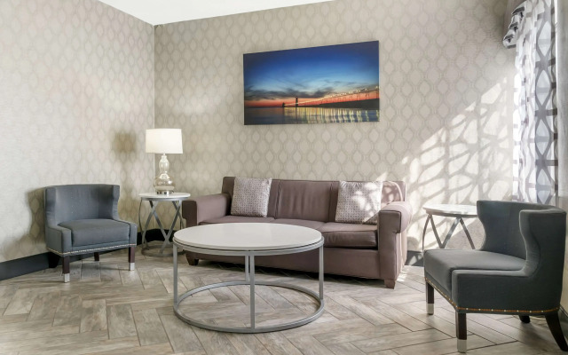 Best Western Beacon Inn