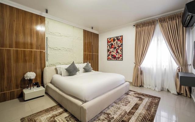 Opulence Apartment