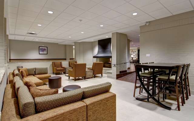 Best Western London Airport Inn & Suites