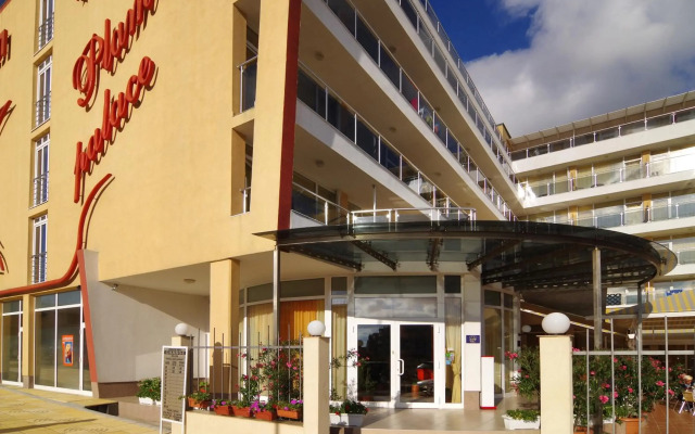 Plamena Palace