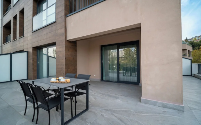 Rusel Park Residence