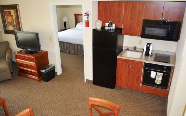 Holiday Inn Hotel & Suites Beckley by IHG