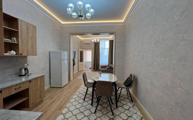 Апартаменты на улице Времена года