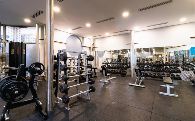 Holiday Inn Suites Kuwait Salmiya