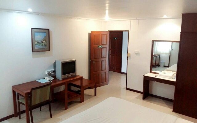 Phanthong Hotel