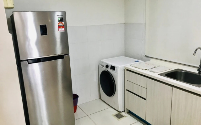 OYO Home  90531 1 Tebrau Residence Yml