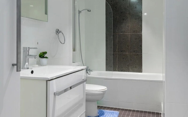 4-bedroom Villa on Marble Arch