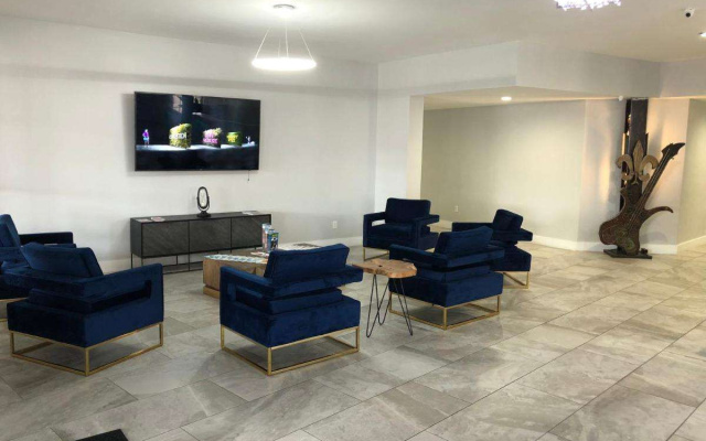 Midtown Hotel - Downtown New Orleans