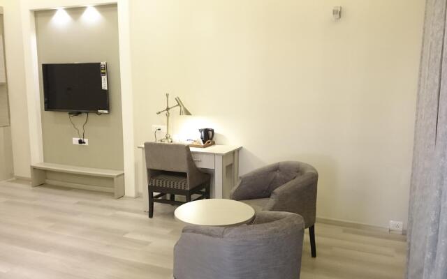 Mango Hotels Naveen